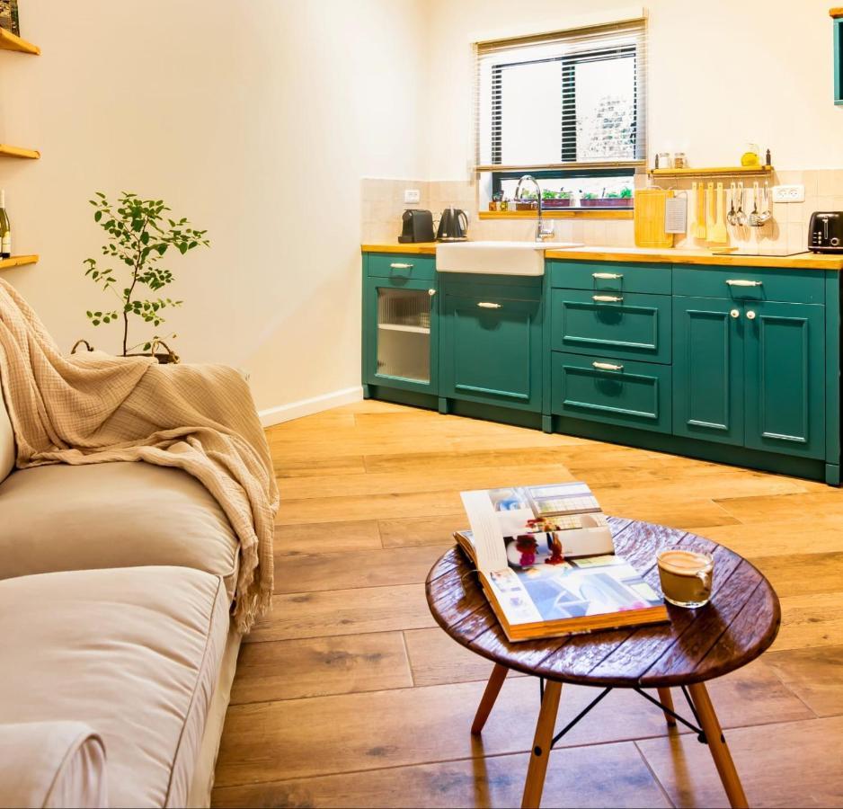 Jabotinsky 37 Bed & Breakfast Zikhron Ya'akov Eksteriør bilde