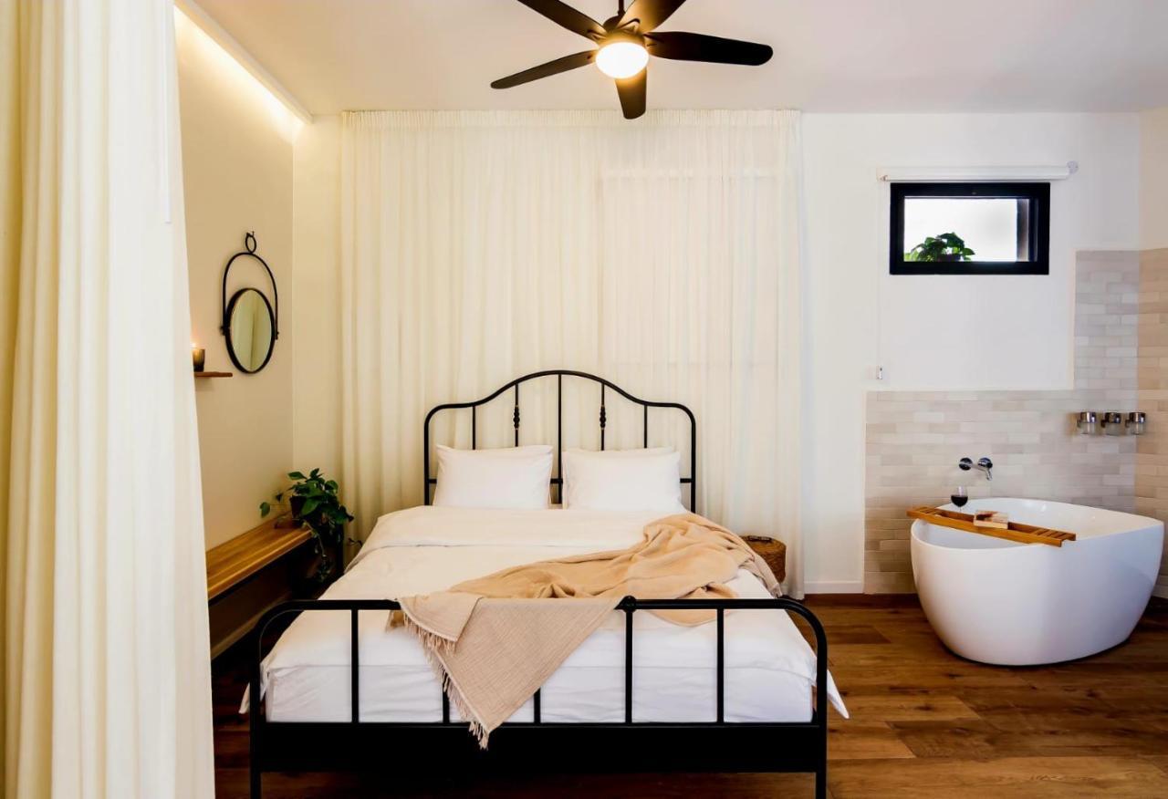 Jabotinsky 37 Bed & Breakfast Zikhron Ya'akov Eksteriør bilde